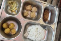 Menu MBG di Yayasan Alhumaidy, Desa Blaban yang dinilai masih kurang layak.